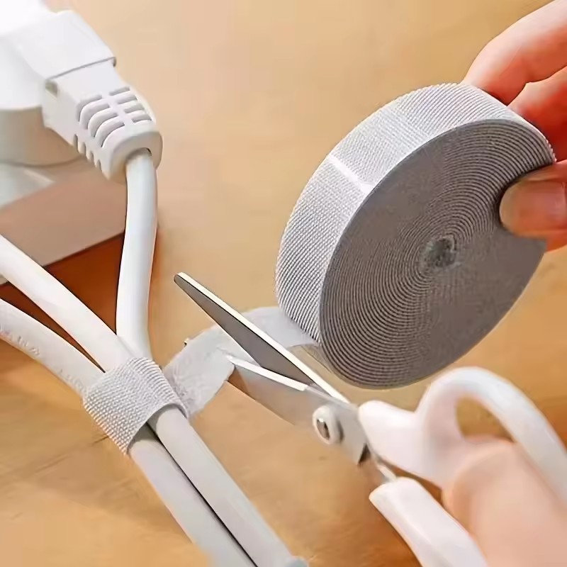 1/5M Cable Organizer Cable Man - огляд і ціна Cable Organizer